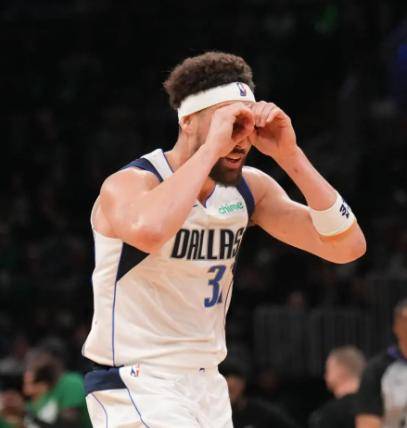 kaiyun体育注册官网关于NBA总决赛赛程吃紧；达拉斯独行侠加时末段手感冰凉；球迷炸锅；团队化学反应显著的信息